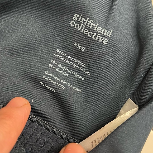 NWT girlfriend collective athletic topenga halter  bra size XXS - Picture 6 of 8
